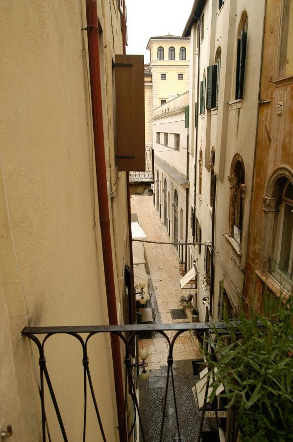 Il Panorama Di Giulietta Apartment Verona Exterior photo